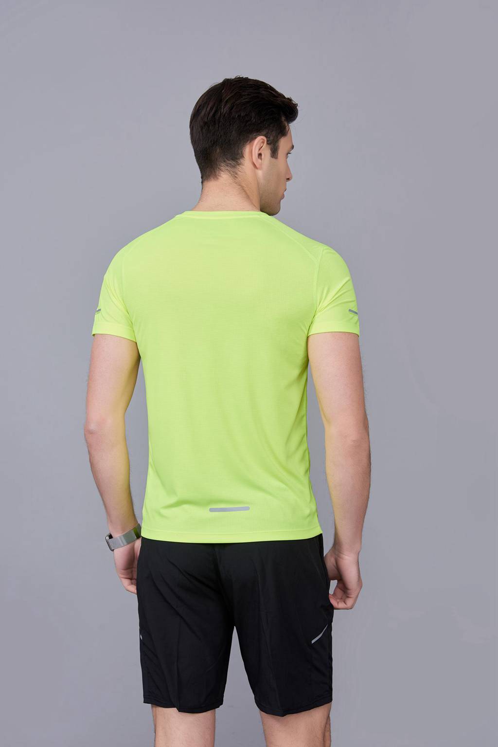 春夏季新款短袖T恤 男 纯色运动体恤弹力舒适打底衫 圆领果绿色